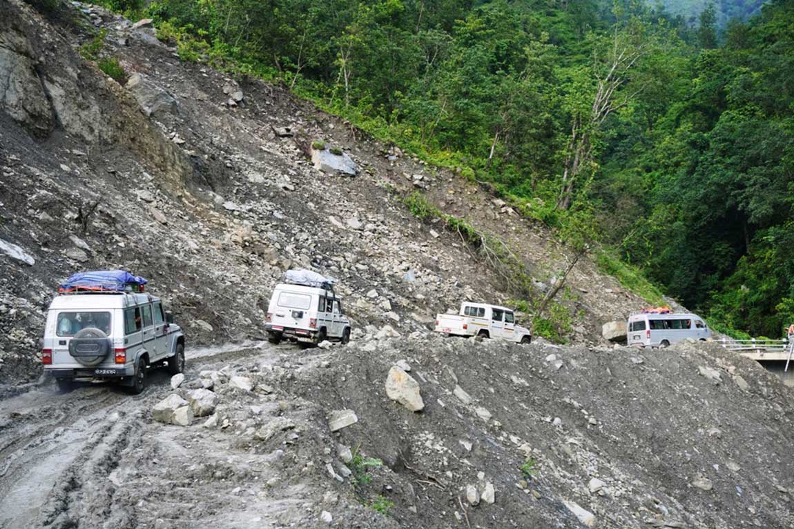 कर्णालीको अवरुद्ध राजमार्ग सञ्चालनमा