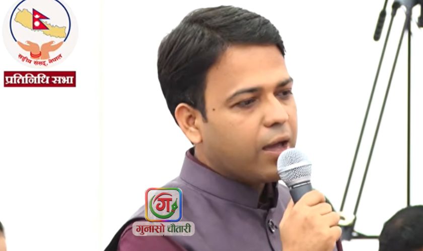 जलेको सिंहदरबार उस्तै छ  रसुवा नुवाकोट कसरी बन्छ ?’ सरकारमाथि रास्वपा महामन्त्री आचार्यको प्रश्न